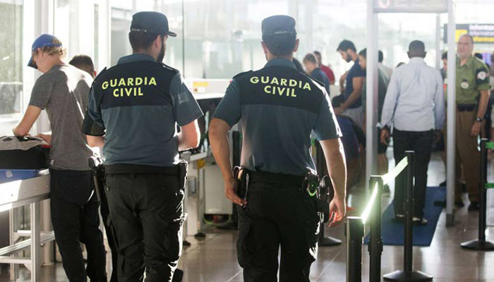 Trafic de migrants clandestins  La police espagnole d  mant  le un r  seau criminel entre l Alg  rie et l Espagne